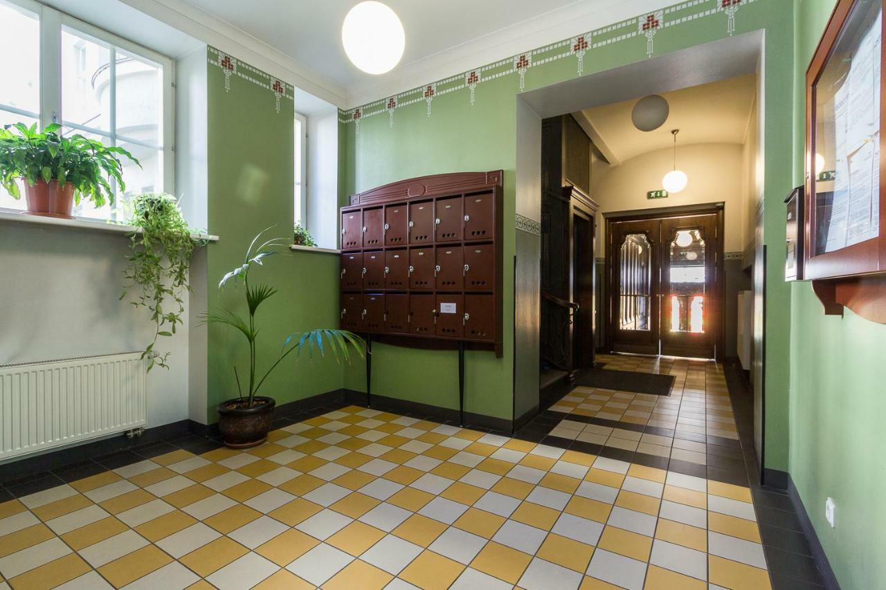 Royal Apartment Riga Bagian luar foto