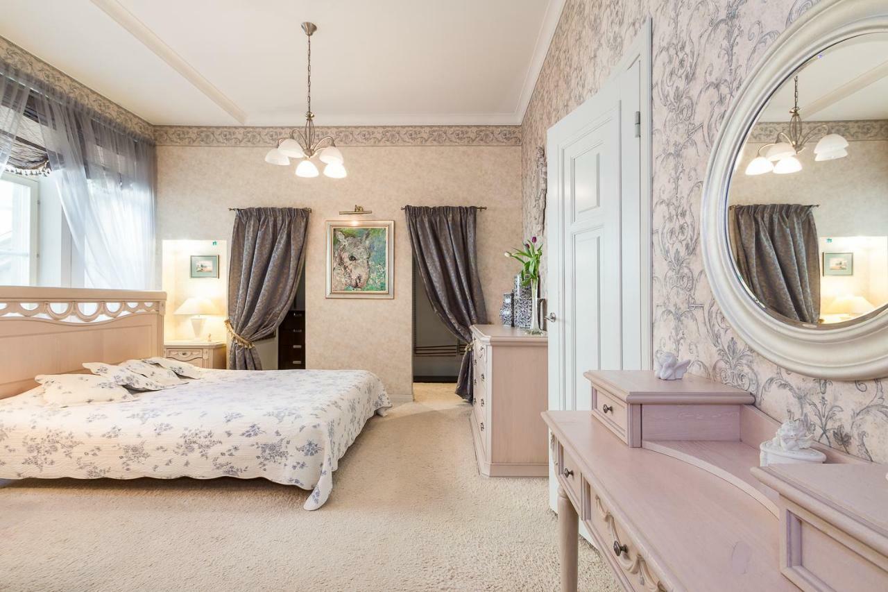 Royal Apartment Riga Bagian luar foto